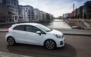   Kia Rio 5door - 2015