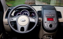   Kia Soul Black - 2011