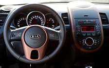   Kia Soul Black - 2011