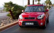   Kia Soul Red - 2011