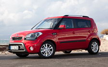   Kia Soul Red - 2011