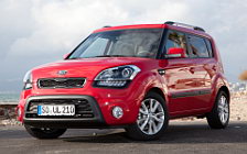   Kia Soul Red - 2011