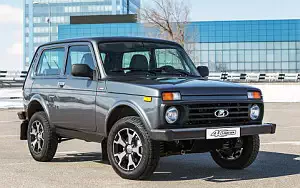   Lada 4x4 40 Anniversary 21214 - 2017