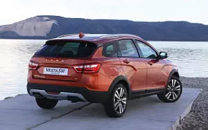   Lada Vesta SW Cross - 2017