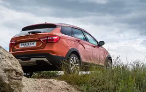   Lada Vesta SW Cross - 2017