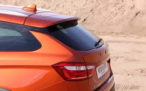   Lada Vesta SW Cross - 2017