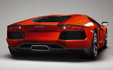   Lamborghini Aventador LP700-4 - 2011