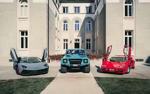  Lamborghini LM002