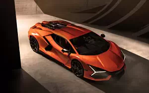   Lamborghini Revuelto - 2023