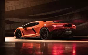   Lamborghini Revuelto - 2023