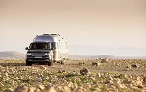   Range Rover and Airstream - 2013