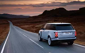   Range Rover Autobiography P400e LWB UK-spec - 2018