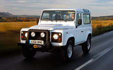   Land Rover Defender 90 Station Wagon - 2012