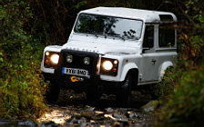   Land Rover Defender 90 Station Wagon - 2012