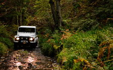   Land Rover Defender 90 Station Wagon - 2012