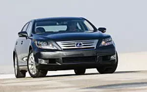   Lexus LS 600h L CA-spec - 2010