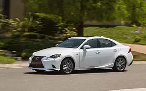   Lexus IS 300 AWD F SPORT US-spec - 2015