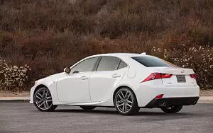   Lexus IS 300 AWD F SPORT US-spec - 2015