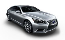   Lexus LS600h L US-spec - 2013