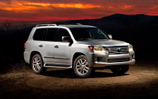   Lexus LX570 US-spec - 2013