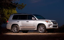   Lexus LX570 US-spec - 2013