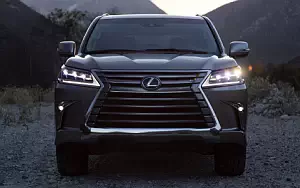   Lexus LX 570 US-spec - 2016