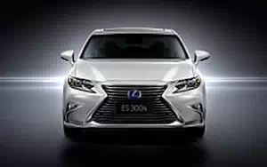   Lexus ES 300h - 2015