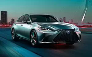   Lexus ES 300h F SPORT - 2018