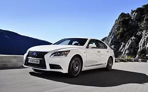   Lexus LS600h F Sport - 2012