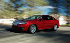   Lincoln MKS - 2009