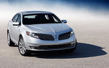   Lincoln MKS - 2013