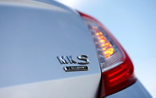   Lincoln MKS - 2013