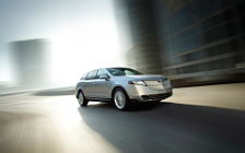   Lincoln MKT - 2010