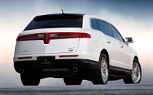   Lincoln MKT - 2013