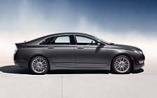   Lincoln MKZ - 2013