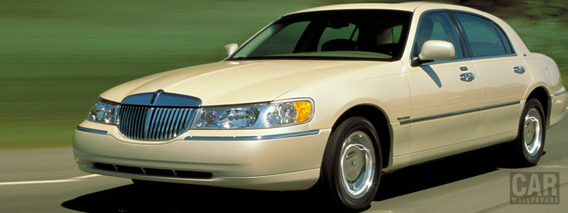   Lincoln Town Car - 2002 - Car wallpapers