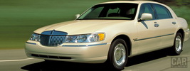 Lincoln Town Car - 2002