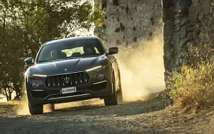   Maserati Levante GT Hybrid (Azzurro Astro) - 2021