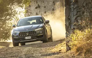   Maserati Levante GT Hybrid (Azzurro Astro) - 2021