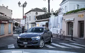   Maserati Levante GT Hybrid (Azzurro Astro) - 2021