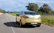   Mazda 3 Sedan - 2008