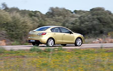   Mazda 3 Sedan - 2008