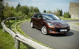   Mazda 3 Hatchback - 2011