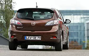  Mazda 3 Hatchback - 2011