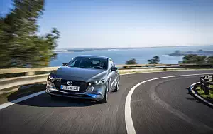   Mazda 3 Hatchback (Polymetal Grey Metallic) - 2019