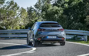   Mazda 3 Hatchback (Polymetal Grey Metallic) - 2019