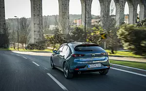   Mazda 3 Hatchback (Polymetal Grey Metallic) - 2019