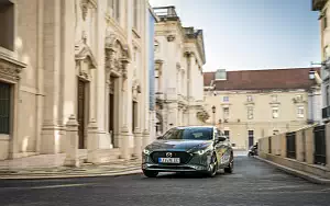   Mazda 3 Hatchback (Polymetal Grey Metallic) - 2019