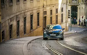   Mazda 3 Hatchback (Polymetal Grey Metallic) - 2019