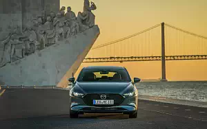   Mazda 3 Hatchback (Polymetal Grey Metallic) - 2019